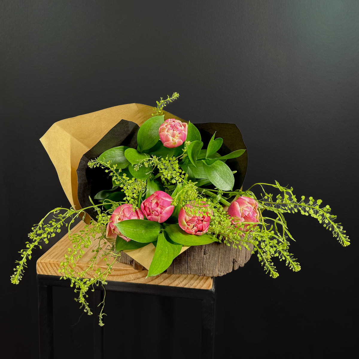 🌷 Ramo Tulipán Eterno – Flores de Temporada Versátiles 🌷