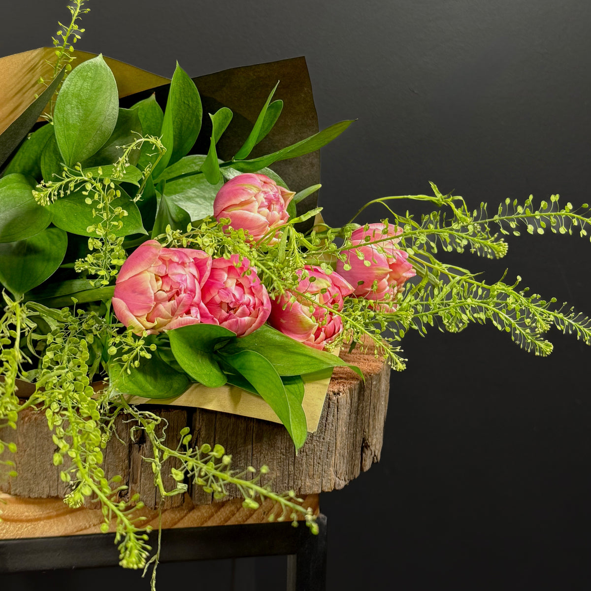 🌷 Ramo Tulipán Eterno – Flores de Temporada Versátiles 🌷