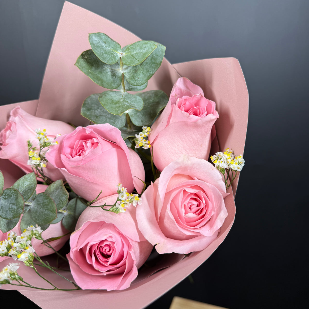 6 Rosas Ecuatorianas Pink Deluxe