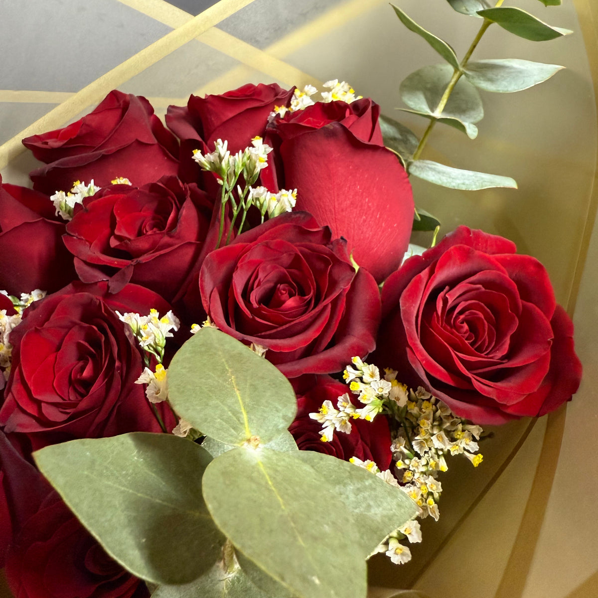 12 Rosas Ecuatorianas Deluxe