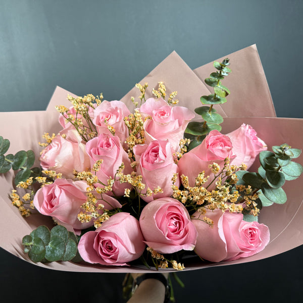 12 Rosas Ecuatorianas Pink Deluxe